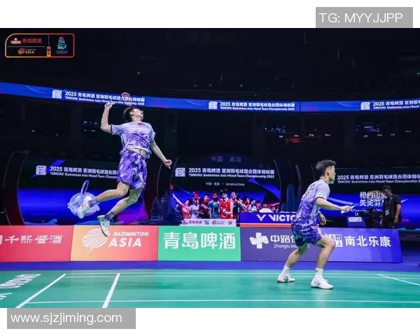 羽毛球盛宴：深入武汉羽毛球队的团队协作与默契之道